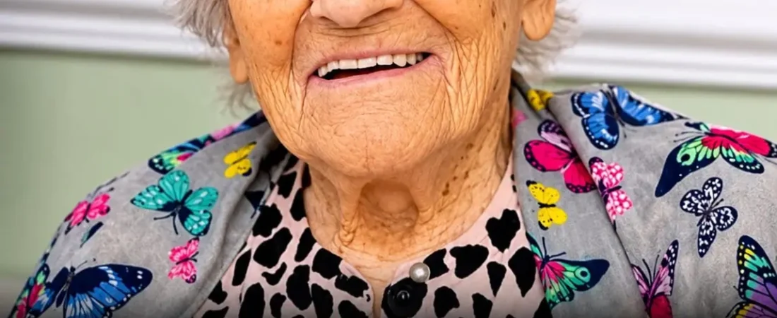 À 116 ans, la femme la plus âgée du monde révèle un secret de longévité vraiment surprenant