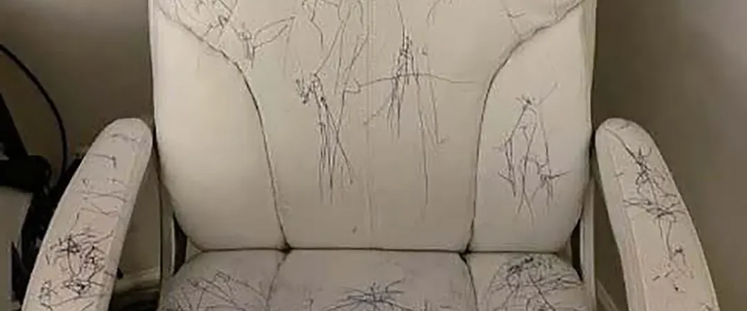 Méthodes efficaces pour nettoyer les traces de stylo