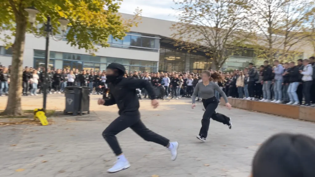 Video blocus lycee arpajon mere 1024x576